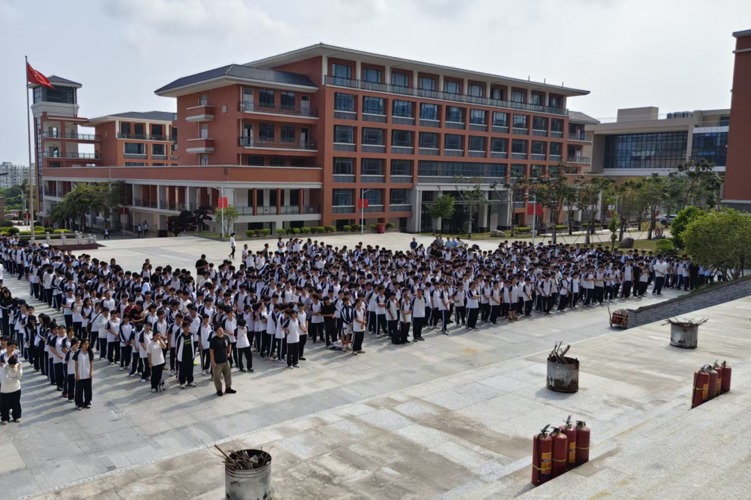 筑牢安全“防火墙”！ 汕尾技师学院2026年消防应急疏散演练圆满完成