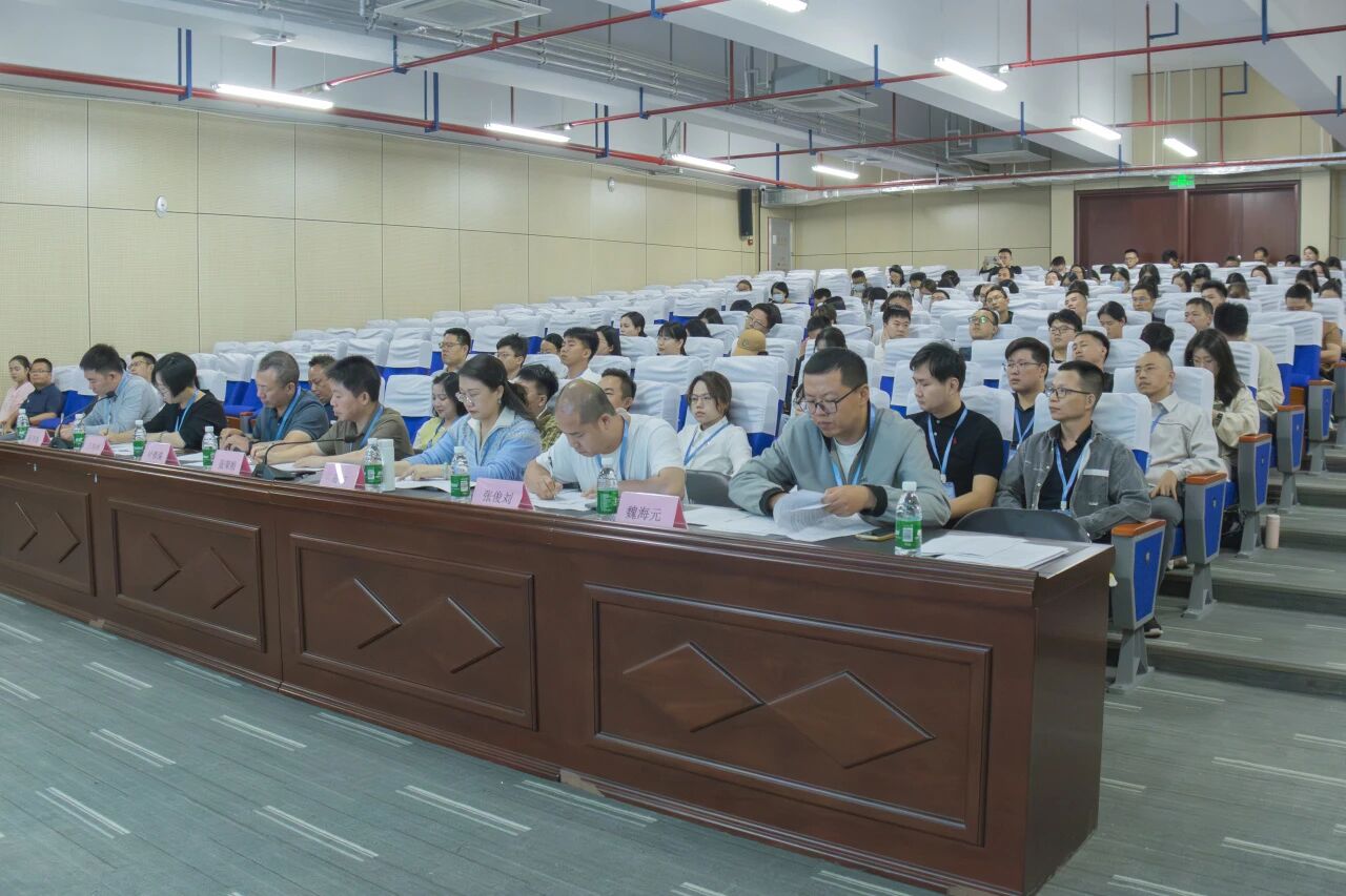 以赛促研强引领  匠心育人启新程—— 汕尾技师学院教研组长能力比赛圆满落幕