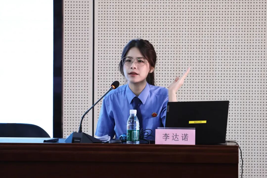 汕尾技师学院举办“关爱学生 护航青春”习近平法治思想进校园主题活动